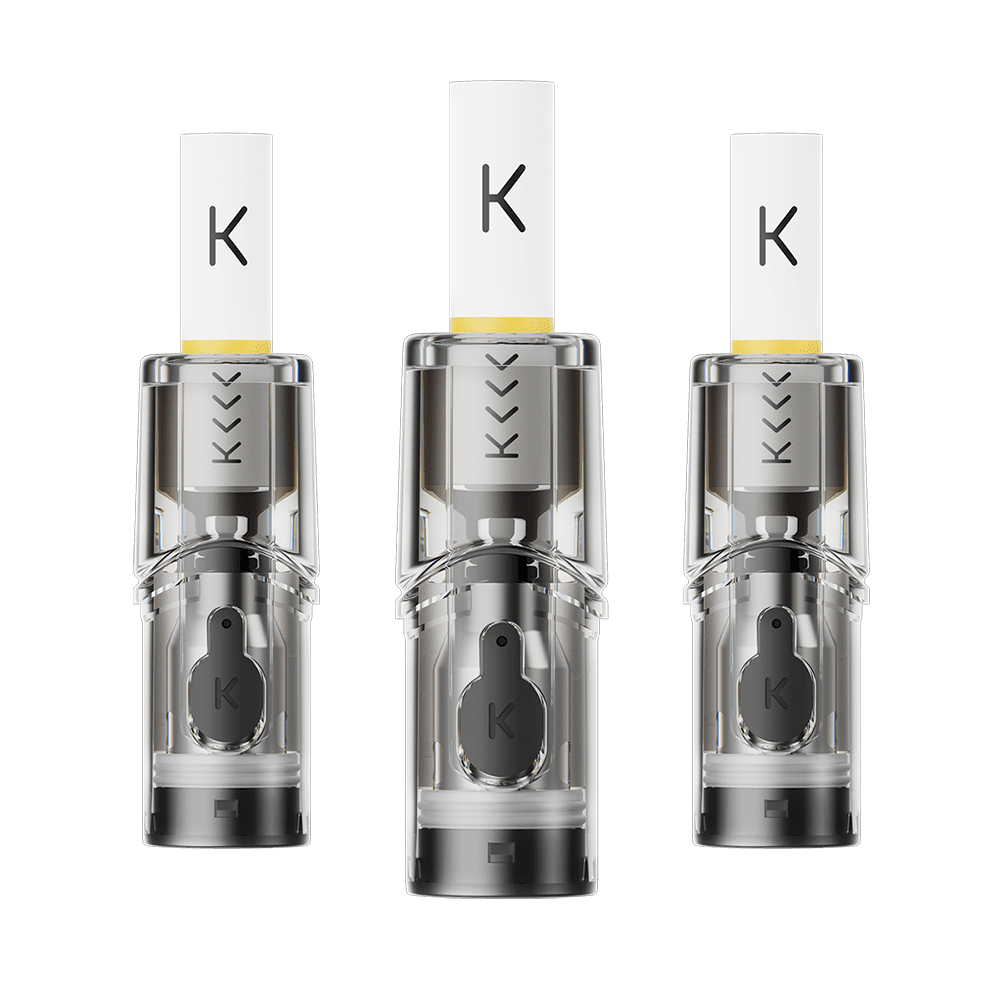 KIWI Spark - Pod inkl. Cotton Filter Tip 0,8 Ohm drei gräulich durchsichtige KIWI Spark Pods, einweisser Baumwollfilter ist auf den Pod aufgesteckt